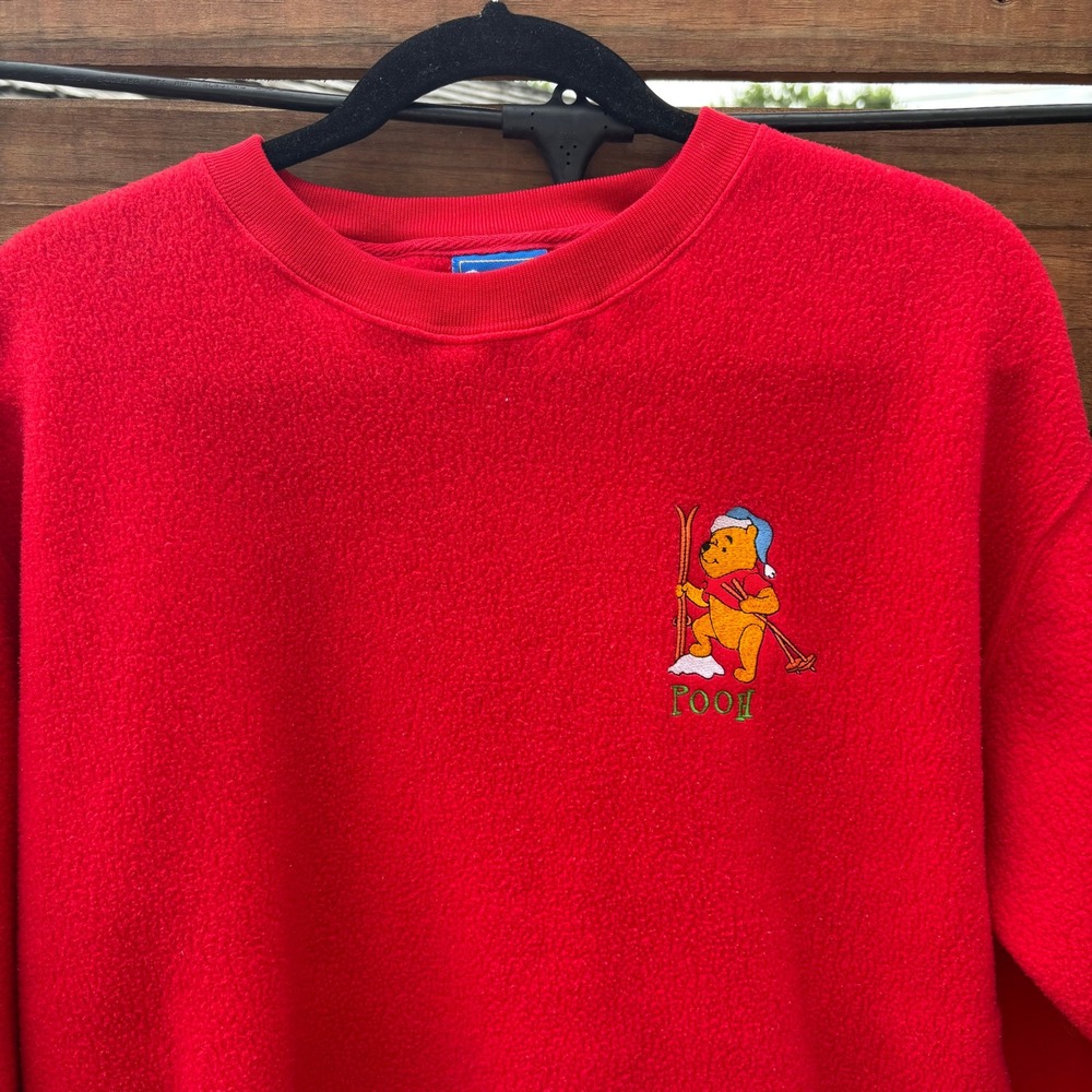 Pooh Fleece Sweatshirt Unisex Large Red Good Skiing Winnie The Pooh Embroidered